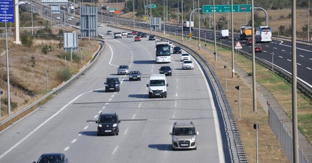 Sivil polis sürücüye 3 ceza kesti