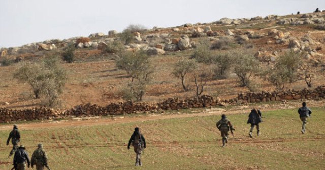 Türk askeri El-Bab&#039;ın merkezine gridi