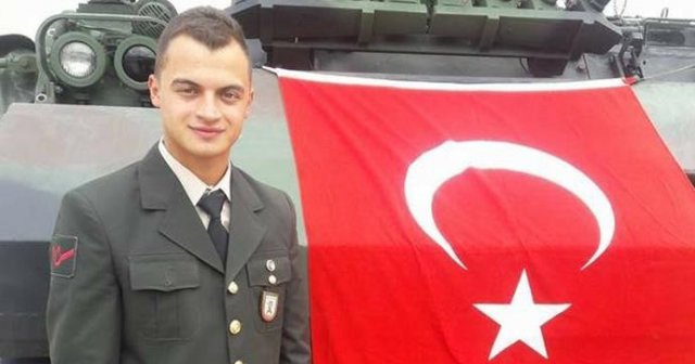 Türkiye Gazetesi çalışanının oğlu El-Bab&#039;da şehit düştü