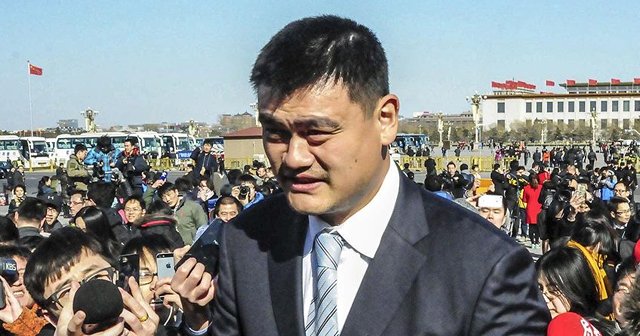 Yao Ming&#039;in forması emekliye ayrıldı