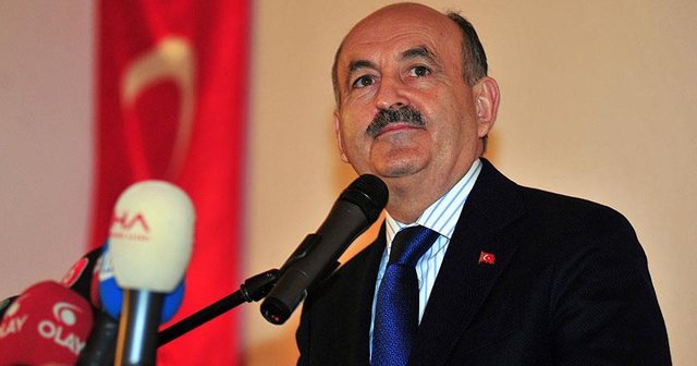 &#039;Erkekler 60, kadınlar 58 yaşından önce emekli olamayacak&#039;