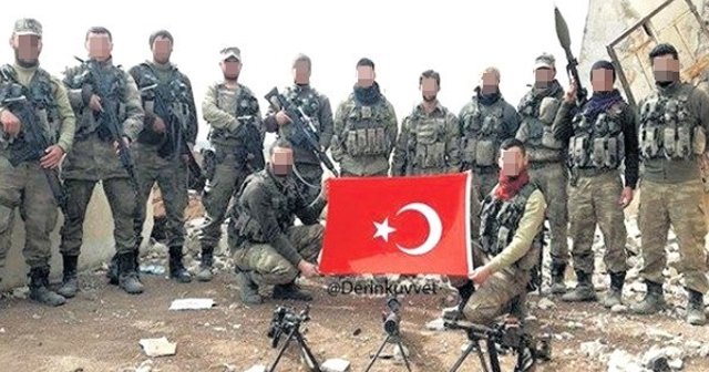 ABD&#039;li askerlerin YPG&#039;lilerle fotoğraflarına cevap