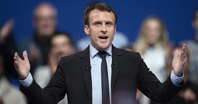 Anketlere göre Macron, Le Pen&#039;i geçti