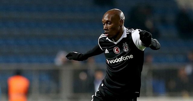 Atiba Hutchinson sınırdaki istikrarını koruyor