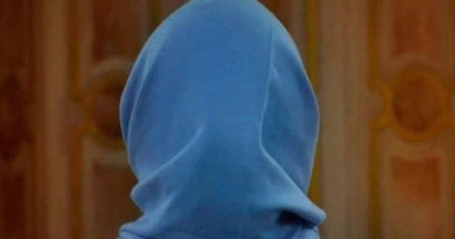 Avrupa'da ilk başörtüsü yasağı