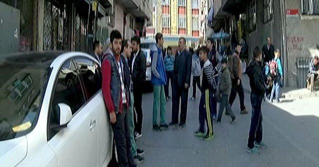 Bağcılar Demirkapı Mahallesi&#039;nde 16 yaşındaki çocuğu katlettiler