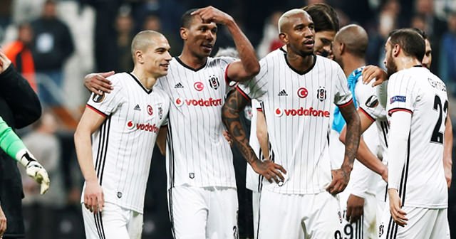 Beşiktaş&#039;a referandum müjdesi geldi