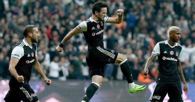 Beşiktaş zirvenin tek sahibi