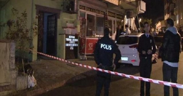 Çekmeköy&#039;de kafe&#039;de yangın çıktı: 1 ölü