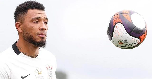 Colin Kazım ırkçılıktan şikayetçi