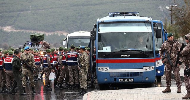 Cumhurbaşkanı Erdoğan&#039;a suikast girişimi davasında sanıklara protesto