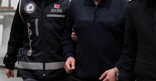 Elazığ&#039;da eski MEB personeli 8 kişi tutuklandı