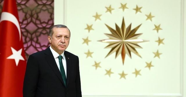 Erdoğan Regaip Kandili&#039;ni tebrik etti