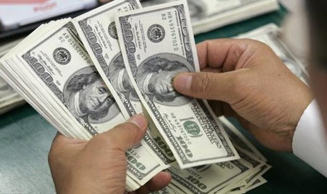 Fed faiz kararını açıkladı dolar düşüşe geçti