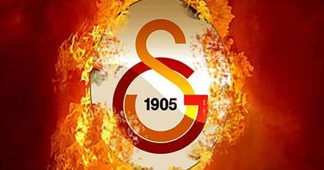 Galatasaray&#039;a seyircisiz oynama cezası verildi