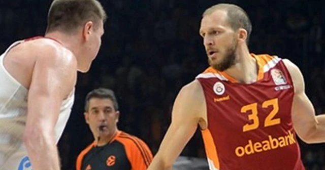 Galatasaray, CSKA Moskova'ya diş geçiremedi
