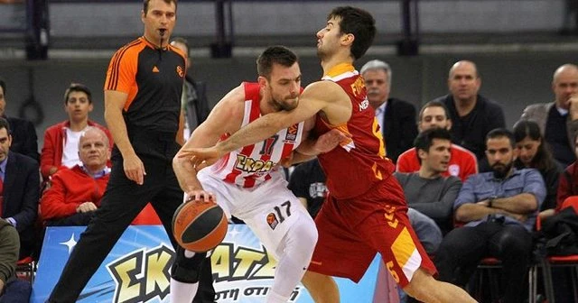 Galatasaray Odeabank Olympiakos maçını 71-80 kazandı