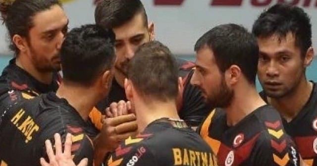 Gatasaray turu İstanbul&#039;a bıraktı