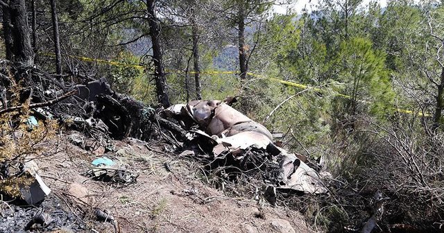 Hatay&#039;a düşen Suriye savaş uçağı enkazının kaldırılması için çalışma başlatıldı