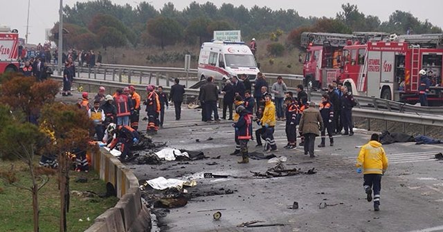 İBB Başkanı Topbaş: Helikopter kazasında 7 kişi öldü