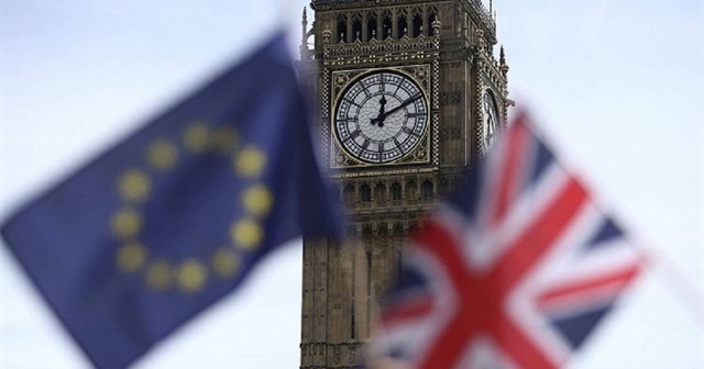 İngiltere Kraliçesi Brexit kararını onayladı