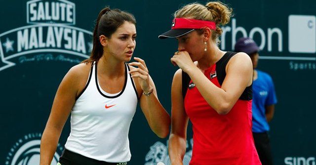 İpek Soylu-Elise Mertens çifti yarı finalde elendi