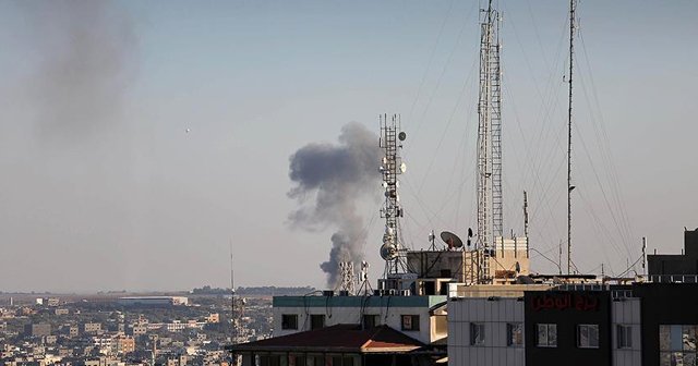 İsrail Gazze&#039;ye hava saldırısı düzenledi