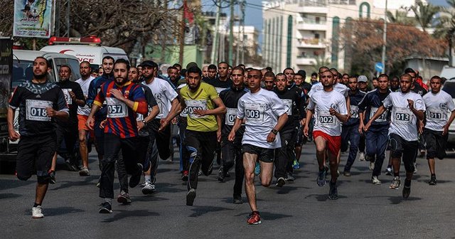 İsrail hapishanelerindeki Filistinliler için koştular