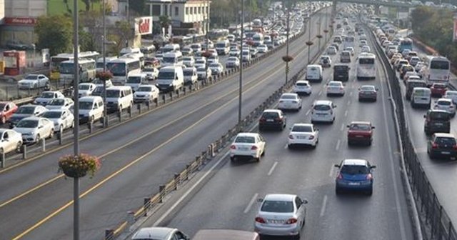 İstanbul&#039;da yarın bazı yollar trafiğe kapatılacak