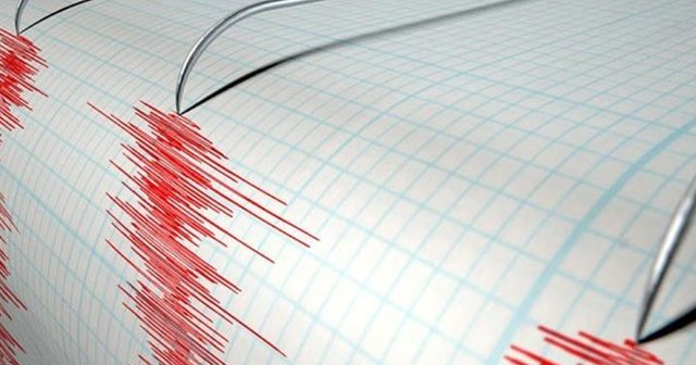 İsviçre&#039;de 4.4 şiddetinde deprem