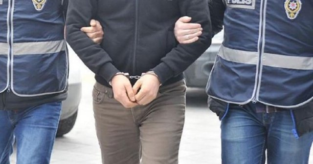 İzmir&#039;de terör operasyonu: 1 kişi tutuklandı
