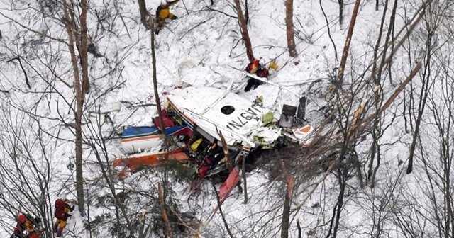 Japonya&#039;da helikopter düştü: 9 ölü