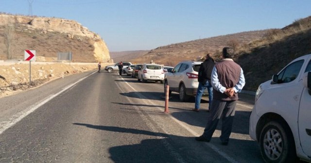 Mardin-Diyarbakır karayolunda bomba alarmı