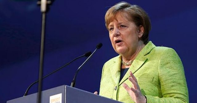 Merkel: Türkiye sığınmacılar için çok şey yaptı