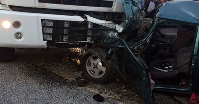 Mersin&#039;de trafik kazası: 1 ölü, 5 yaralı