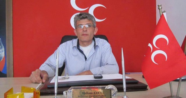 MHP ilçe teşkilatı istifa etti