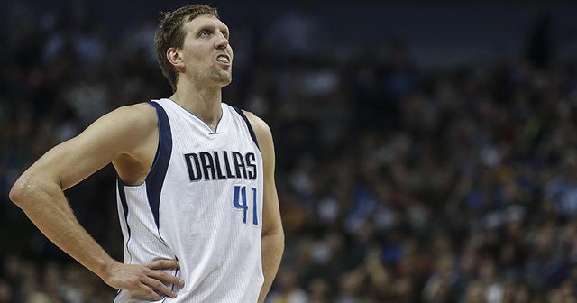 Nowitzki NBA tarihine geçti