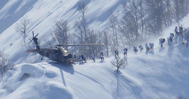 PKK&#039;ya Lice&#039;de nefes aldırılmıyor