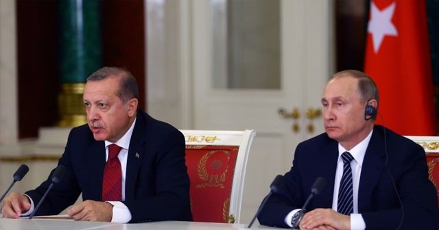 Putin&#039;in danışmanı&#039;ndan kritik Türkiye açıklaması