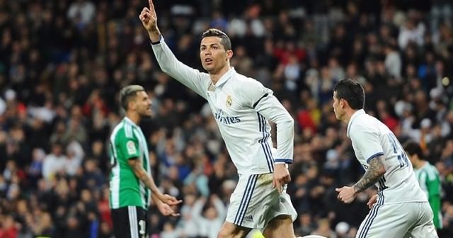 Ronaldo&#039;dan bir rekor daha