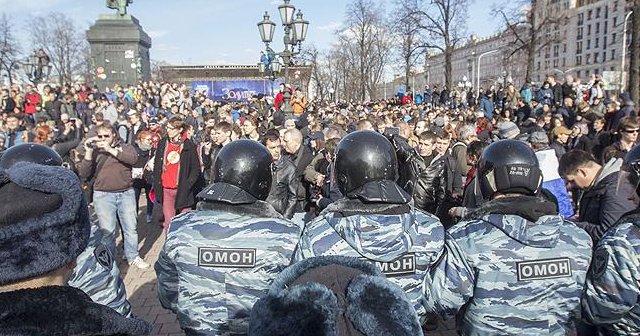 Rusya&#039;da protestolar dalga dalga yayılıyor