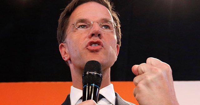 Rutte&#039;nin partisi gerilimi düşürmek istiyor