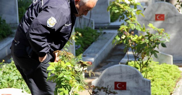 Samsun&#039;da şehitliğe çirkin saldırı