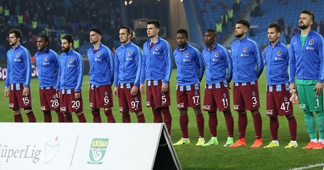 Trabzonspor Akhisar Belediyespor&#039;u 3-1 yenmeyi başardı