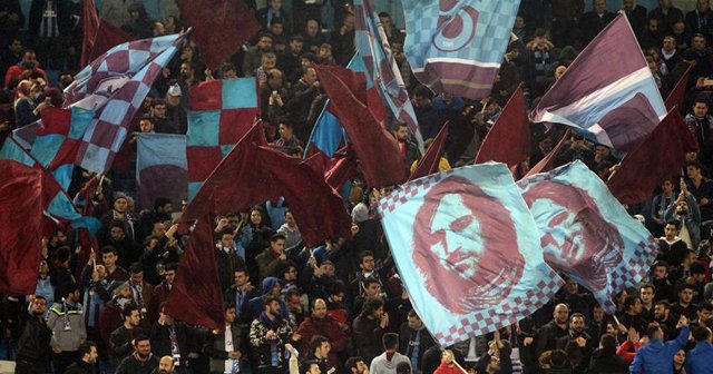 Trabzonspor&#039;da taraftar rekoru kırıldı