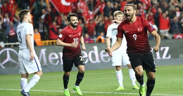 Türkiye 2-Finlandiya 0 maç sonucu