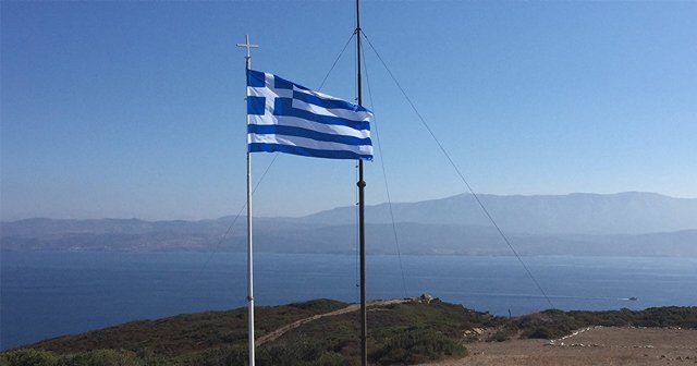 Türkiye&#039;nin resti Yunanlar&#039;ı korkuttu