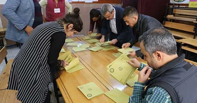 30 büyükşehirden 21'inde evet önde