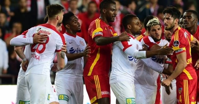 Antalyaspor 90+2&#039;de Kayseri&#039;yi yıktı