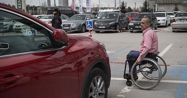 AVM&#039;lerde engelli otoparkını işgale &#039;sıkı denetim&#039; geliyor